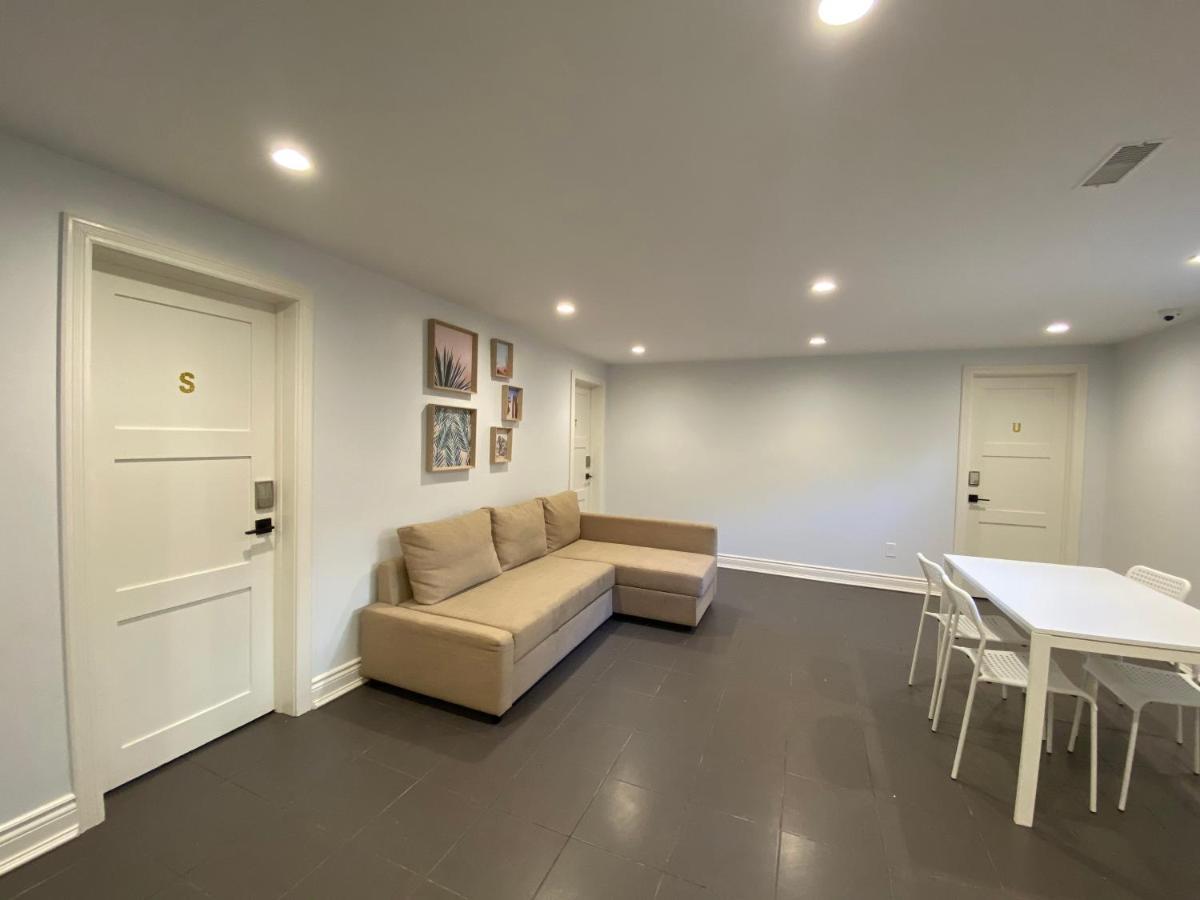 Yonge And Finch Subway !S Spacious And Modern Private Bd With Shared Bathroom Toronto Buitenkant foto