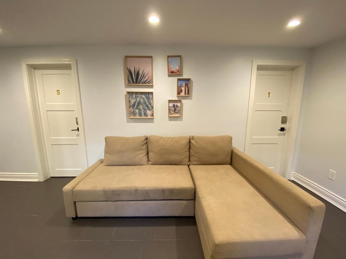 Yonge And Finch Subway !S Spacious And Modern Private Bd With Shared Bathroom Toronto Buitenkant foto